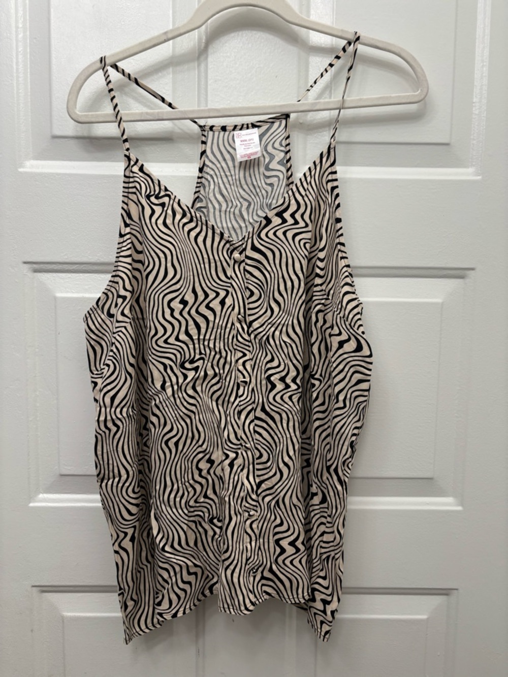 No Boundaries Black and Cream Swirl Print V-Neck Cami